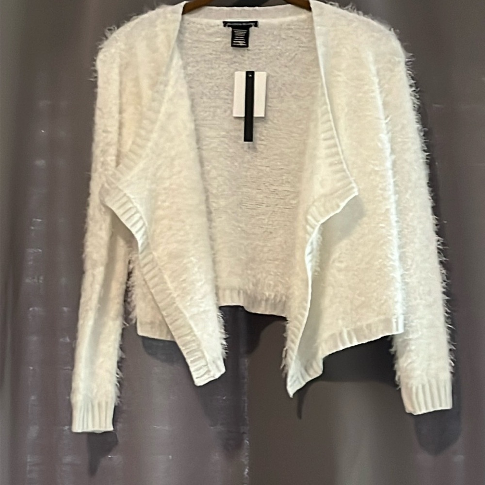 NWT Blush & Bloom white sparkly eyelash-style open cardigan Kids Medium #10104